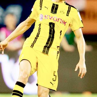 Marc Bartra wallpaper