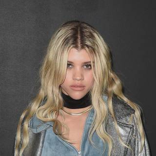 Sofia Richie wallpaper