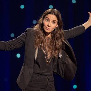 Whitney Cummings wallpaper