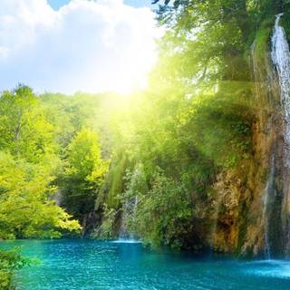 Pretty waterfalls wallpaper