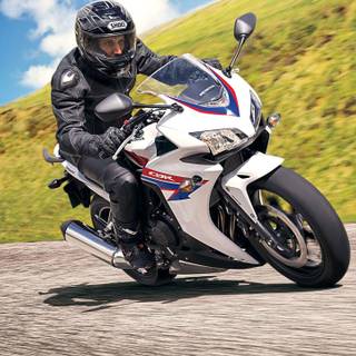 Honda CBR500R wallpaper