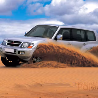 Mitsubishi Pajero wallpaper