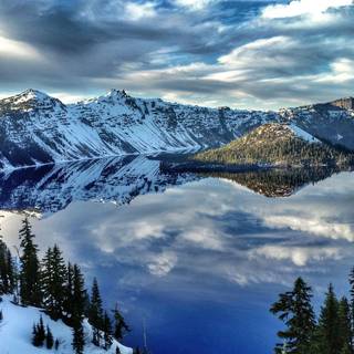 Crater Lake National Park wallpaper