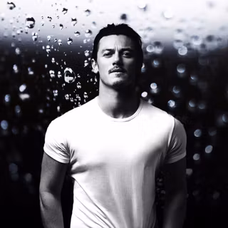 Luke Evans wallpaper