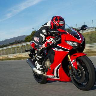 Honda CBR1000RR 2017 wallpaper