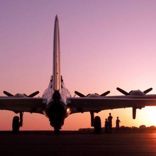 Boeing B-17 Flying Fortress wallpaper