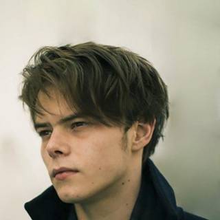 Charlie Heaton wallpaper