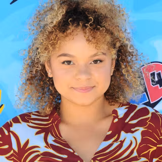 Rachel Crow wallpaper