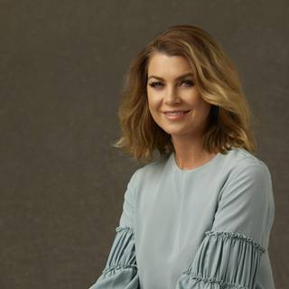 Ellen Pompeo wallpaper