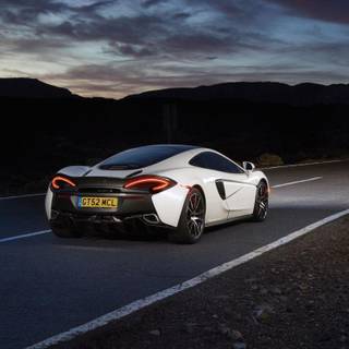 McLaren logo wallpaper