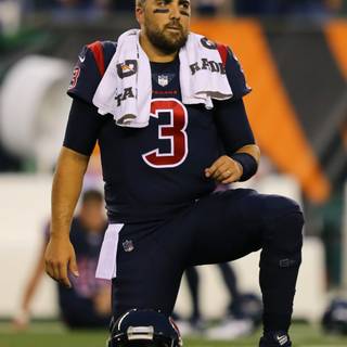Tom Savage wallpaper