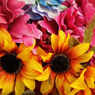 Artificial wallpaper