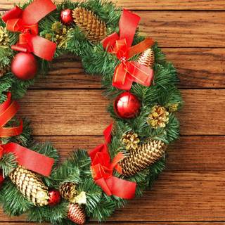 Christmas wreath wallpaper