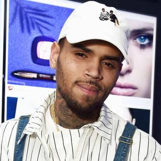 Chris Brown 2017 HD wallpaper