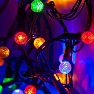 Christmas icicles wallpaper