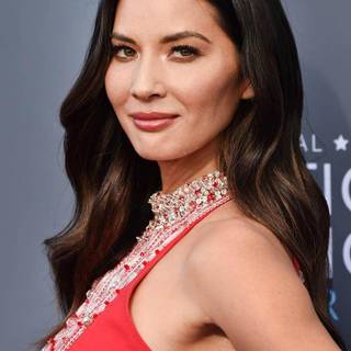 Olivia Munn 2018 wallpaper