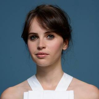 Felicity Jones wallpaper