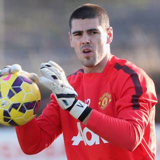 Victor Valdés wallpaper