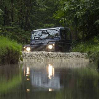 Land Rover Defender wallpaper