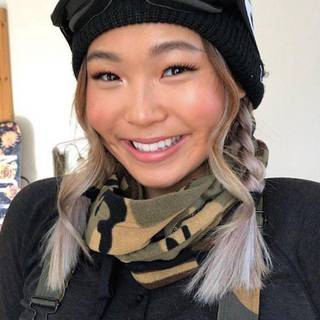 Chloe Kim wallpaper