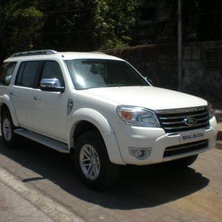 Endeavour white wallpaper