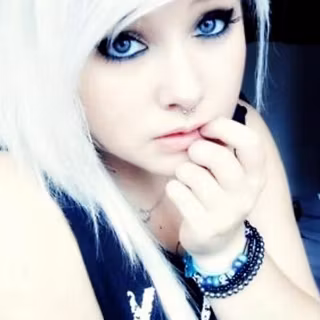 Stylish girls wallpaper