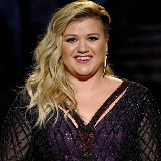 Kelly Clarkson 2018 wallpaper
