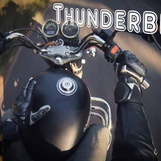 Royal Enfield Thunderbird 500X wallpaper