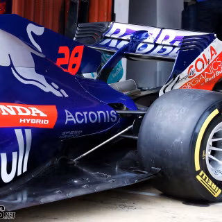 Toro Rosso STR13 wallpaper