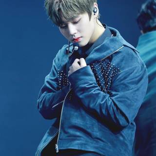 Park Jihoon wallpaper