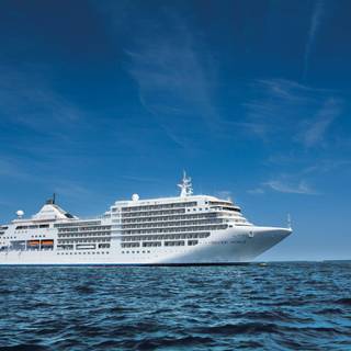 Cruise ships wallpaper