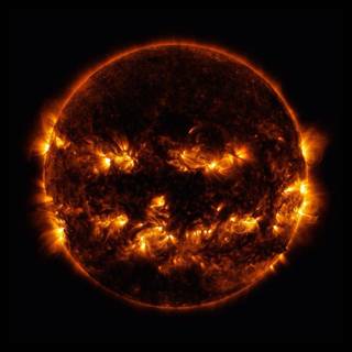 Solar storm wallpaper