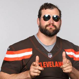 Joe Thomas wallpaper
