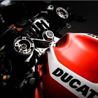 Ducati Desmosedici GP18 wallpaper