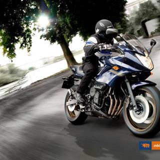 Yamaha XJ6 wallpaper
