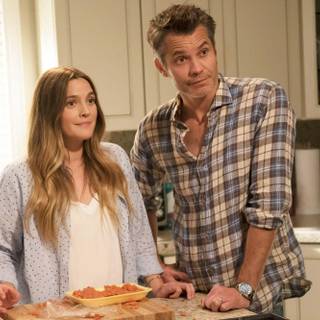 Santa Clarita Diet wallpaper