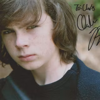 Chandler Riggs wallpaper