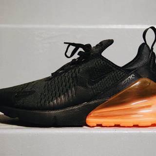 Air Max 270 wallpaper