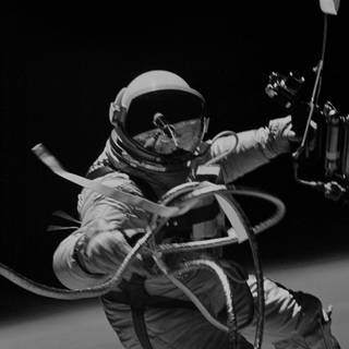 Astronaut HD wallpaper