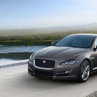 2018 Jaguar XJ wallpaper