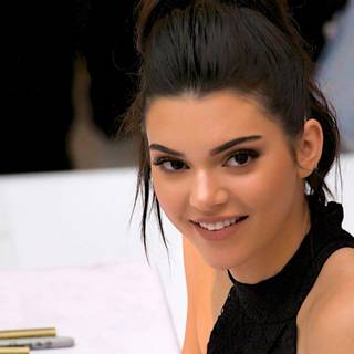 Kendall Jenner 2018 wallpaper