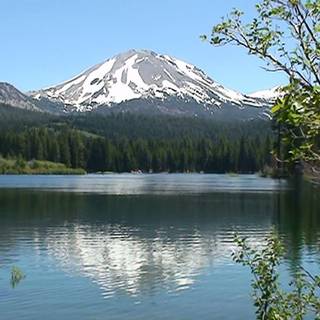 Lassen Volcanic National Park wallpaper