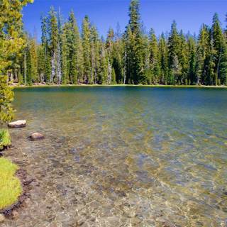 Lassen Volcanic National Park wallpaper