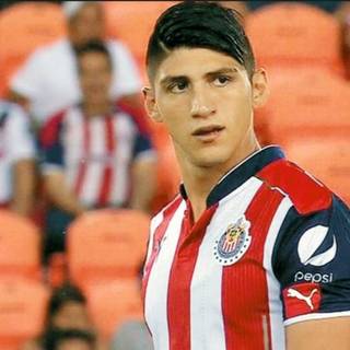 Alan Pulido wallpaper