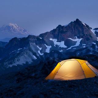 Night mountain wallpaper