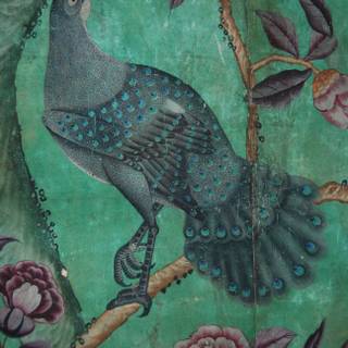 Chinese motif wallpaper