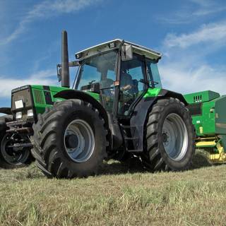 Deutz fahr wallpaper HD