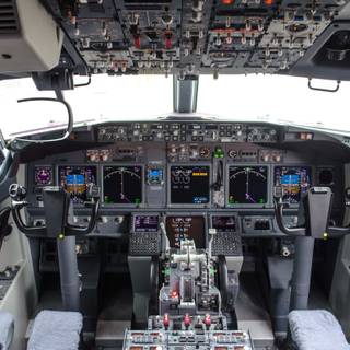 Boeing 737 cockpit wallpaper