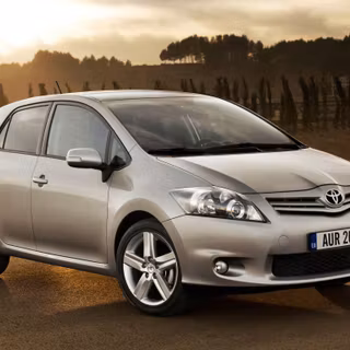 Toyota Auris wallpaper