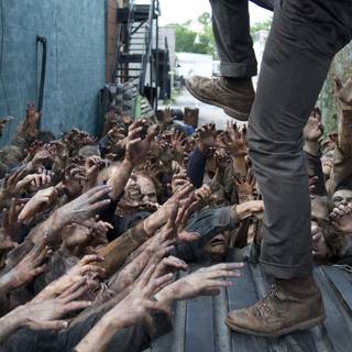 The Walking Dead zombie wallpaper